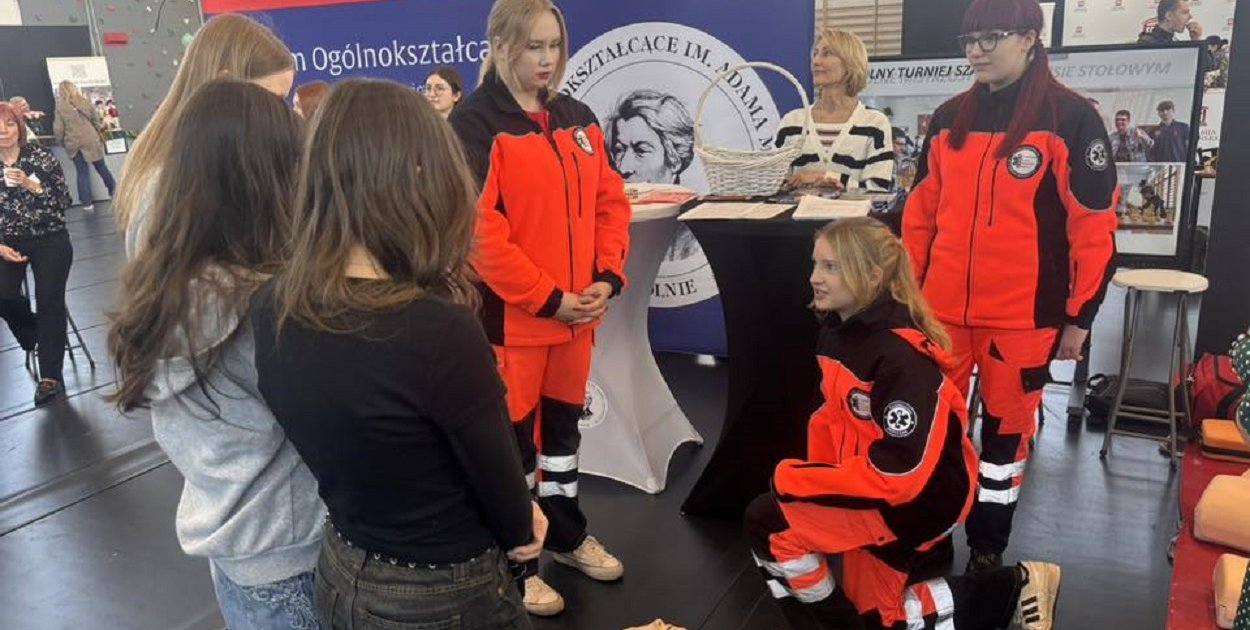 Stoiska kolneńskich szkół na Festiwalu Umiejętności